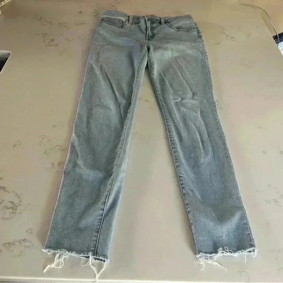 J.Crew 9" High Rise Light Denim Wash Toothpick Jeans w/ Hole Size 29-B18 - Picture 2 of 13
